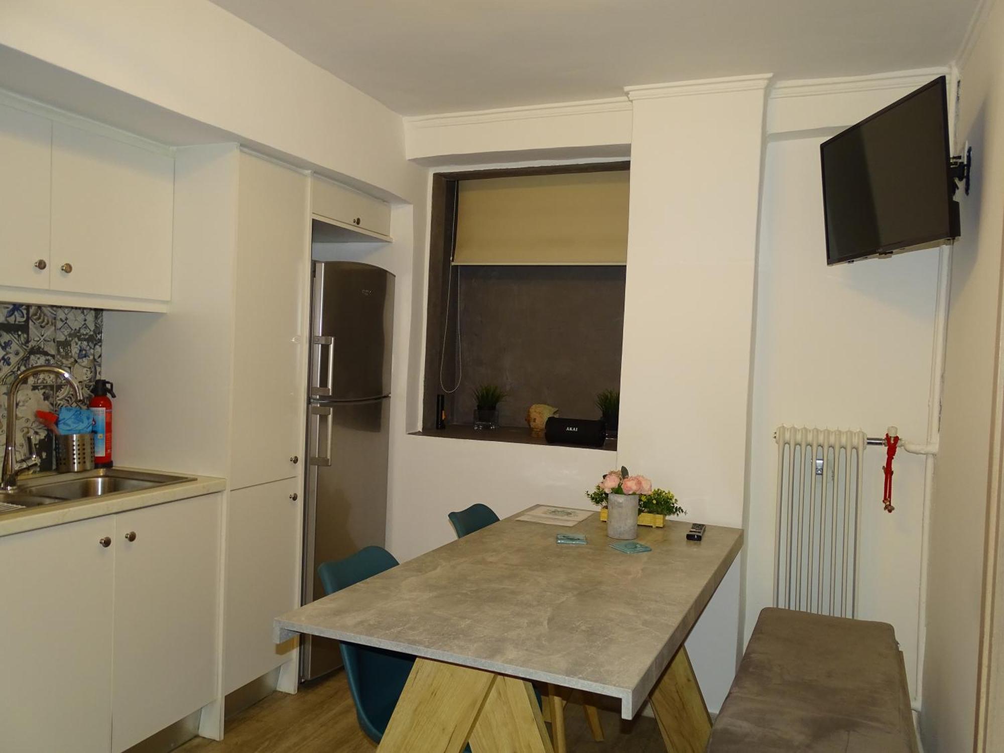 Stylish, Comfortable, Basement Loft-Like Apartment With Amenities Αθήνα Εξωτερικό φωτογραφία