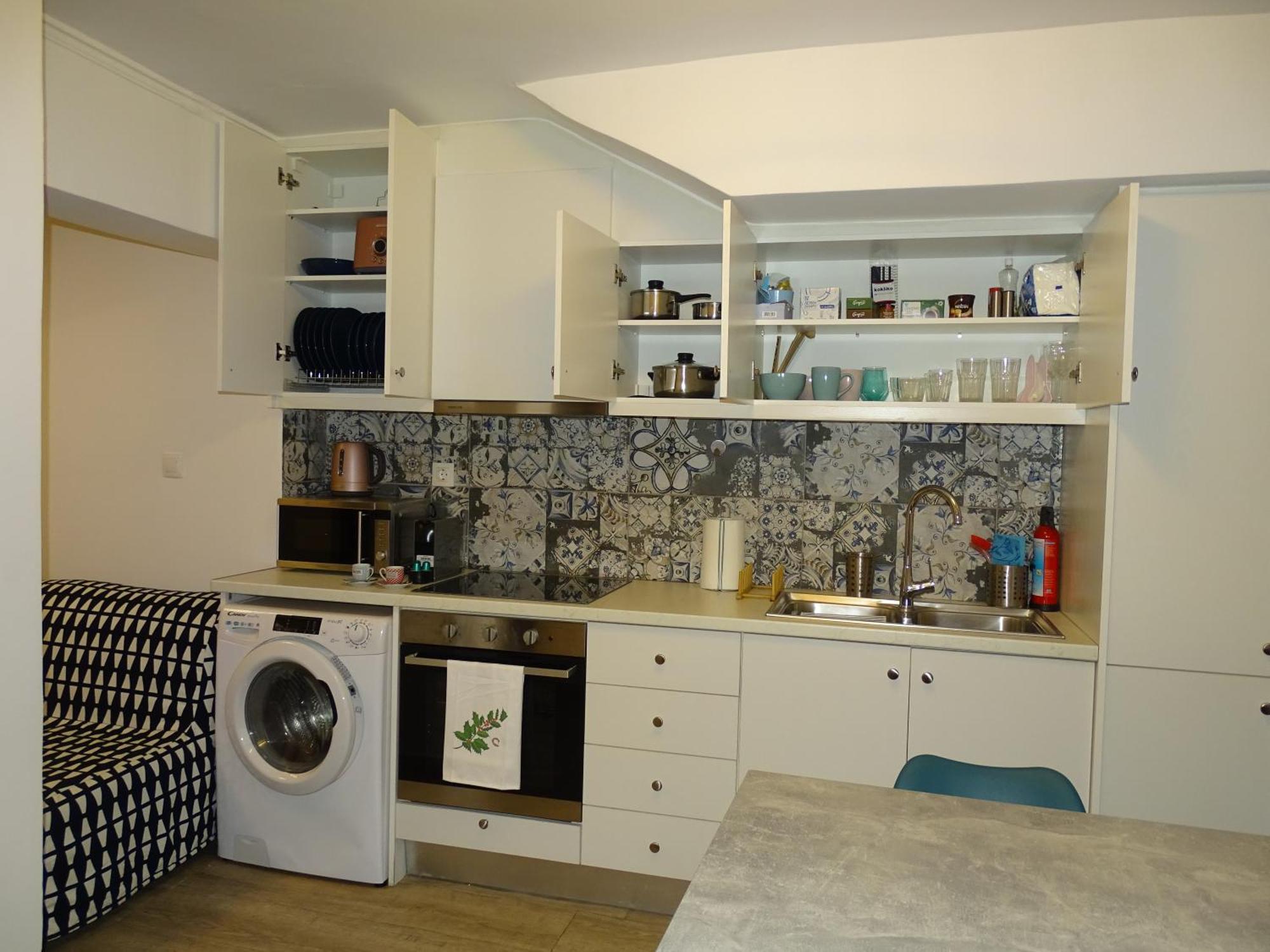 Stylish, Comfortable, Basement Loft-Like Apartment With Amenities Αθήνα Εξωτερικό φωτογραφία
